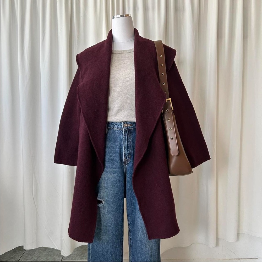Club Monaco Burgundy Italian Wool Shawl collar coat. - Picture 4 of 8